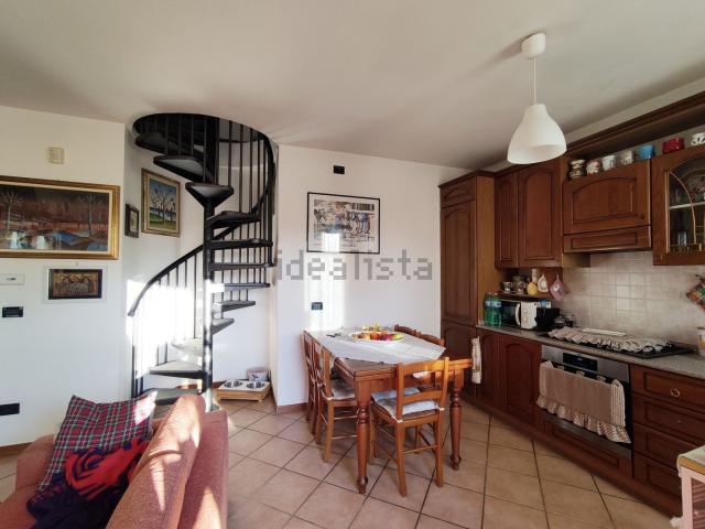 Appartamento in vendita di 90 m² in Via Sbarra, 86