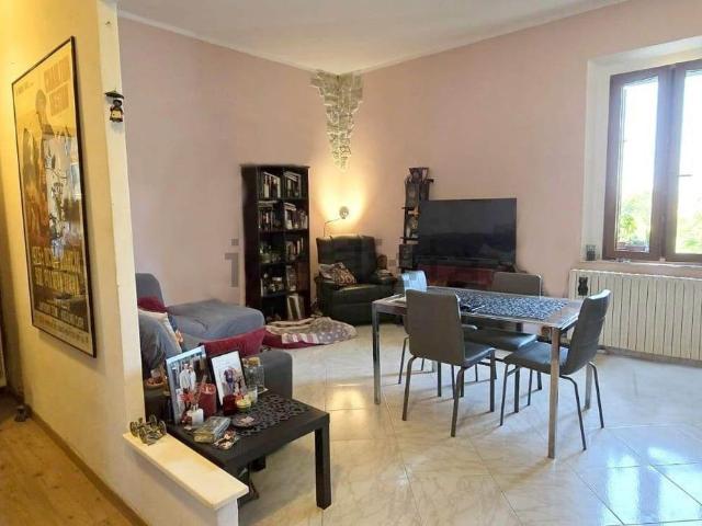 Appartamento in vendita di 90 m² in Via Senese Romana