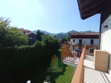 Appartamento in vendita di 90 m² in Via Silvio Pellico