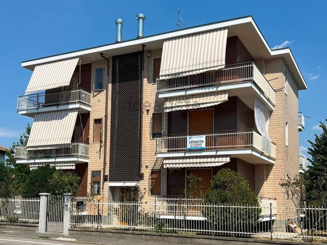 Appartamento in vendita di 90 m² in Via Silvio Pellico, 8