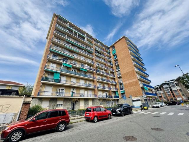 Appartamento in vendita di 90 m² in Via Silvio Pellico, 27