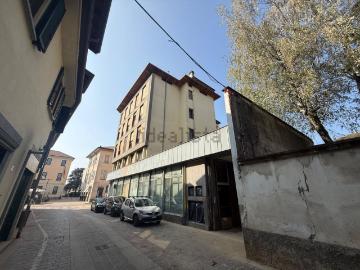 Appartamento in vendita di 90 m² in Via Solferino