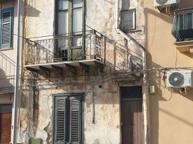 Appartamento in vendita di 90 m² in Via Sperone, 156