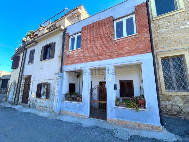 Appartamento in vendita di 90 m² in Via Spirito Santo, 5