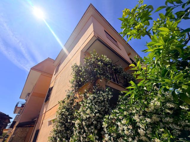 Appartamento in vendita di 90 m² in Via Squillace