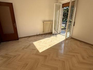 Appartamento in vendita di 90 m² in Via Statale, 121