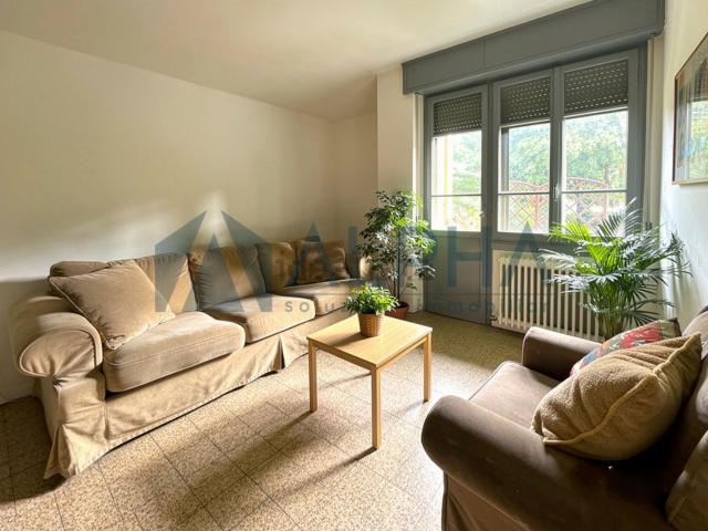 Appartamento in vendita di 90 m² in Via Stefano Nardini