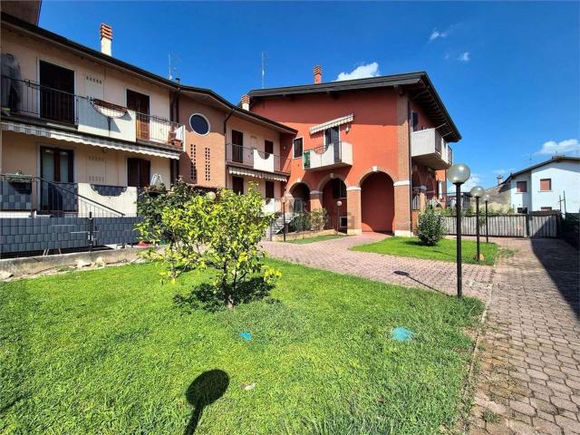 Appartamento in vendita di 90 m² in Via Stradel Basso, 99