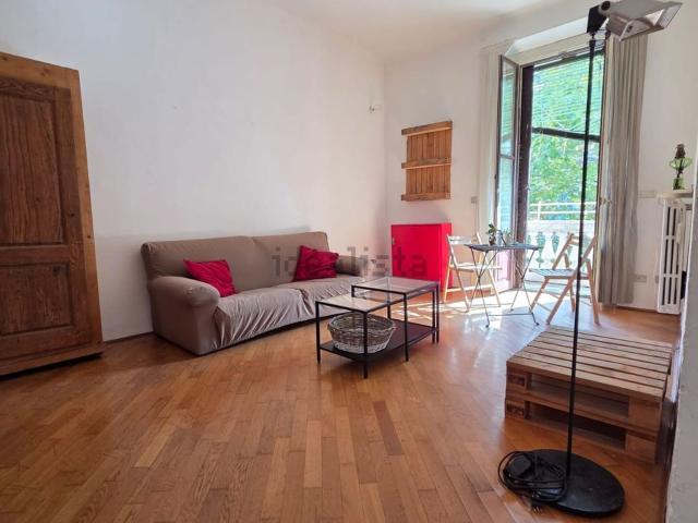 Appartamento in vendita di 90 m² in Viale Monte Nero, 63