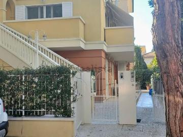 Appartamento in vendita di 90 m² in Viale Nazario Sauro, 27