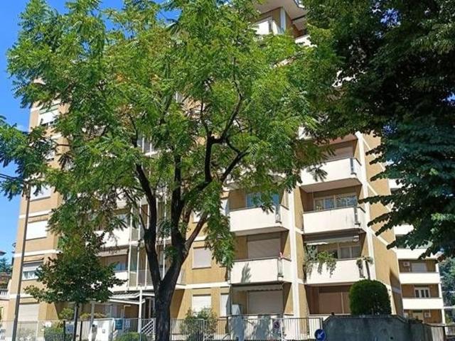 Appartamento in vendita di 90 m² in Viale Armando Diaz, 36