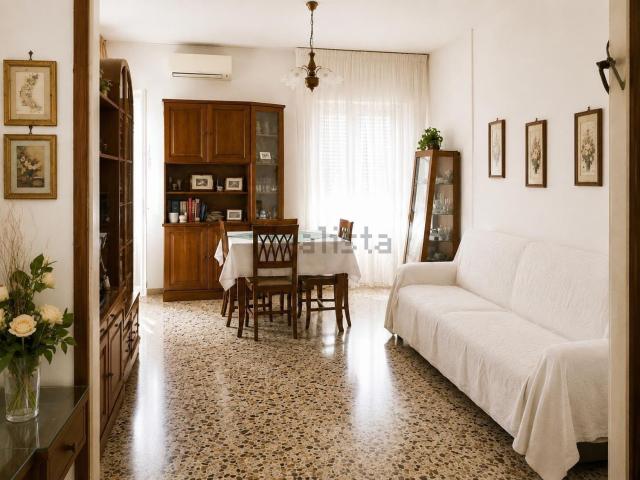 Appartamento in vendita di 90 m² in Viale Buonarroti