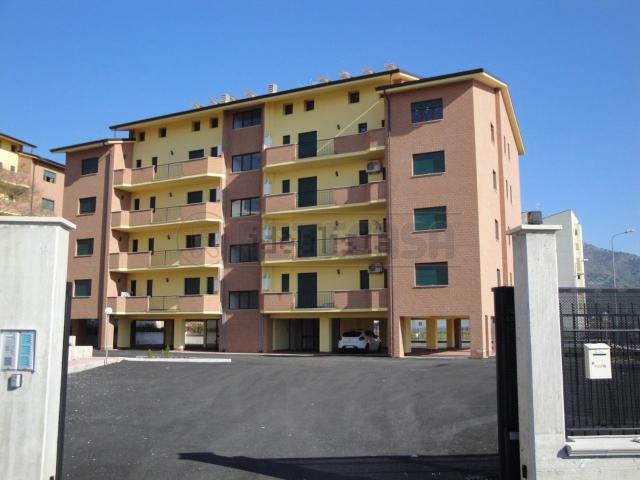 Appartamento in vendita di 90 m² in Viale Decorato, 5