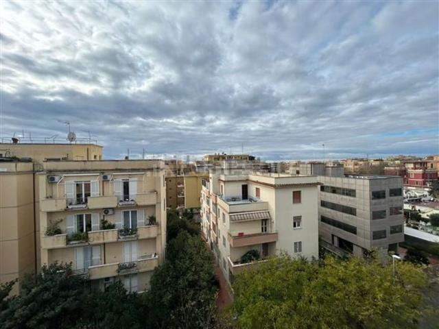 Appartamento in vendita di 90 m² in Viale del Lido