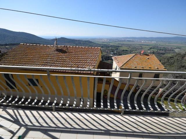 Appartamento in vendita di 90 m² in Viale della Repubblica