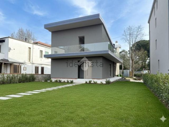 Appartamento in vendita di 90 m² in Viale della Unità D&apos Italia