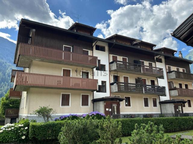 Appartamento in vendita di 90 m² in Viale Dolomiti
