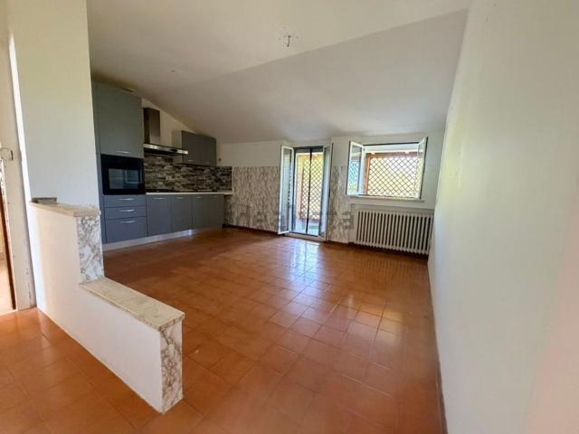 Appartamento in vendita di 90 m² in Viale Emilia
