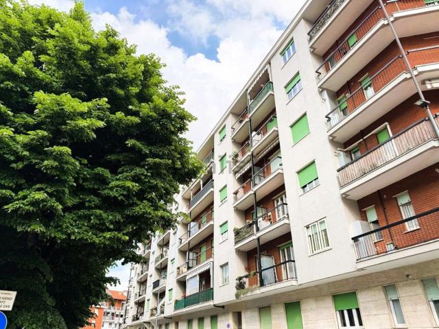 Appartamento in vendita di 90 m² in Viale Firenze, 2