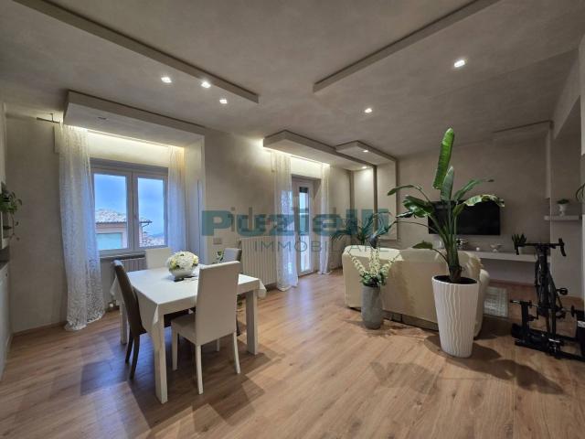 Appartamento in vendita di 90 m² in Viale Indipendenza