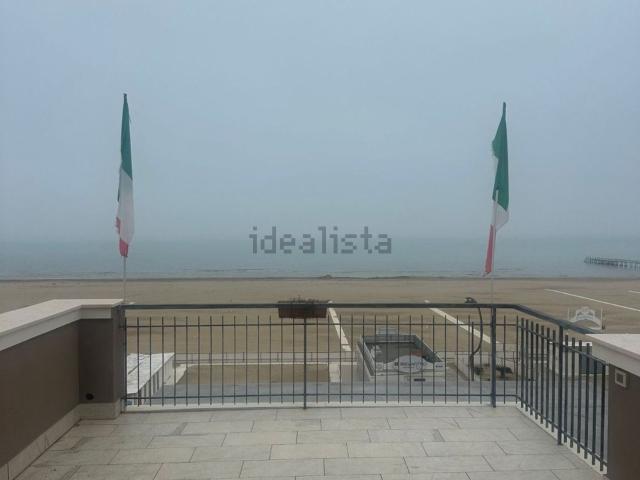 Appartamento in vendita di 90 m² in Viale Regina Margherita, 88