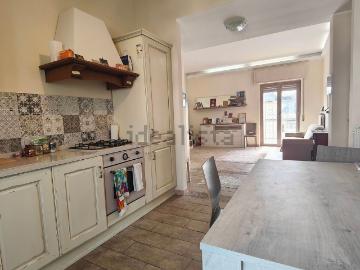 Appartamento in vendita di 90 m² in Viale Tunisi, 56