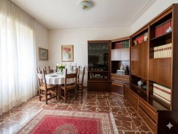 Appartamento in vendita di 90 m²