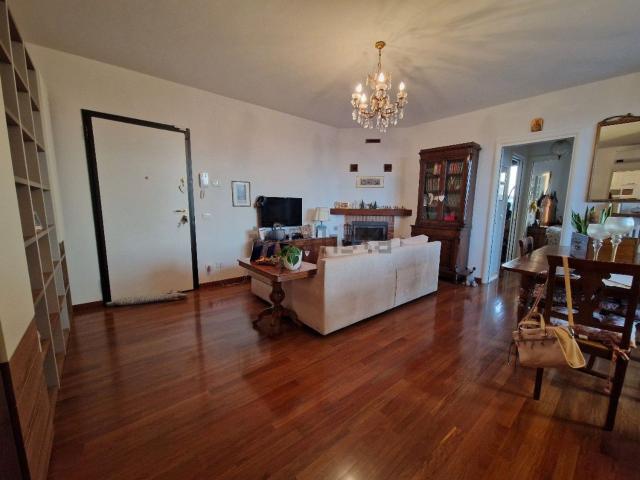 Appartamento in vendita di 90 m²