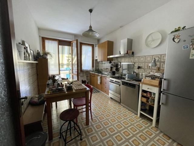 Appartamento in vendita di 90 m² in Via Santa Caterina, 1