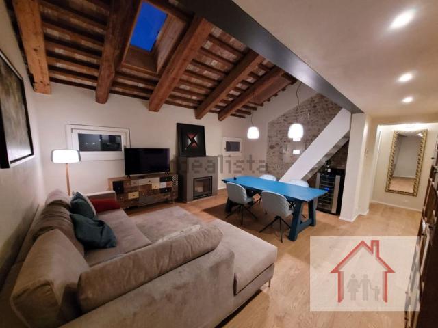 Appartamento in vendita di 90 m²
