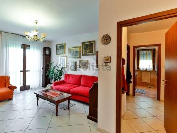 Appartamento in vendita di 91 m² in Strada Gazogeno, 17