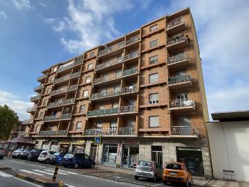 Appartamento in vendita di 91 m² in Via Torino, 75