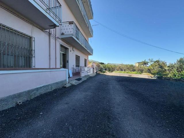 Appartamento in vendita di 91 m² in Via Torrente Filici I, 10