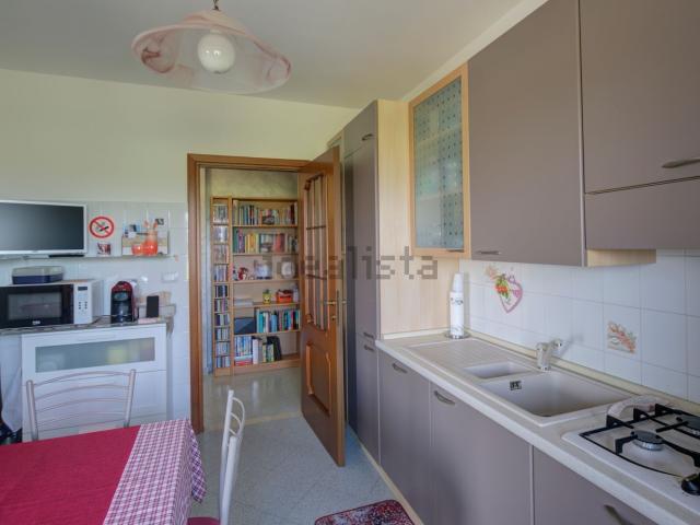 Appartamento in vendita di 91 m² in Via Vittime di Bologna, 27