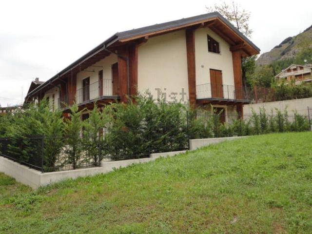 Appartamento in vendita di 91 m² in Via Albaretto