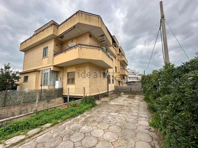 Appartamento in vendita di 91 m² in Via Aldo Moro, 52