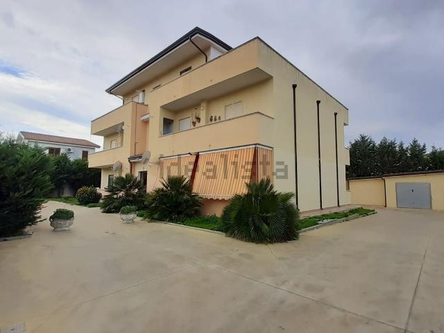 Appartamento in vendita di 91 m² in Via Buenos Aires