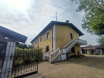 Appartamento in vendita di 91 m² in Via Castelleone, 77
