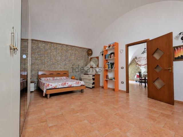 Appartamento in vendita di 91 m² in Via Cristoforo Colombo, 6