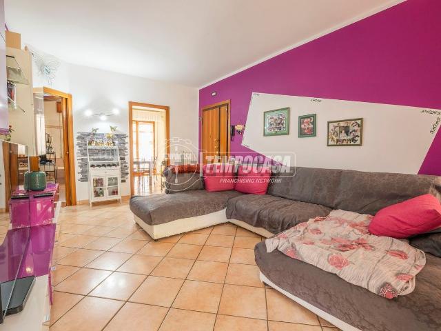 Appartamento in vendita di 91 m² in Via delle Vigne, 24