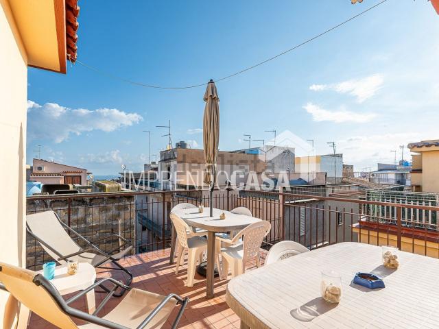 Appartamento in vendita di 91 m² in Via delle Cave, 31