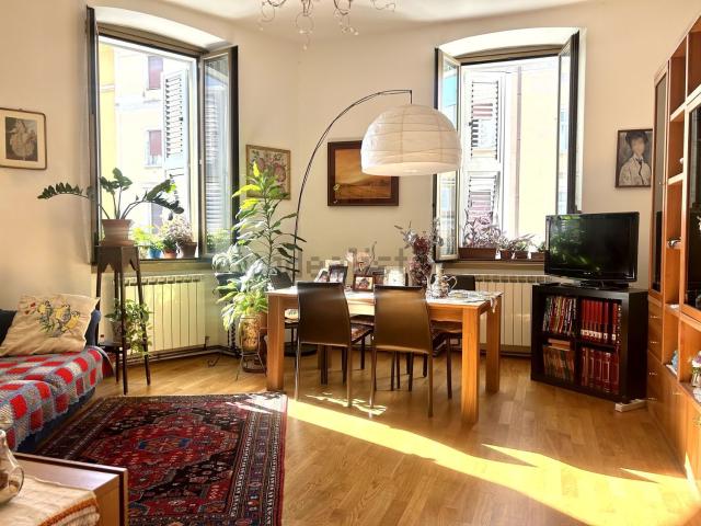 Appartamento in vendita di 91 m² in Via delle Settefontane, 18