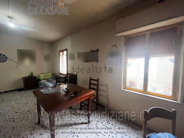 Appartamento in vendita di 91 m² in Via Ezio Vanoni, 70
