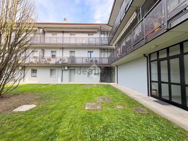 Appartamento in vendita di 91 m² in Via G. Verga, 26
