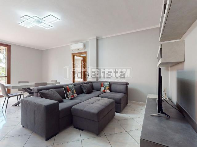 Appartamento in vendita di 91 m² in Via Immanuel Kant