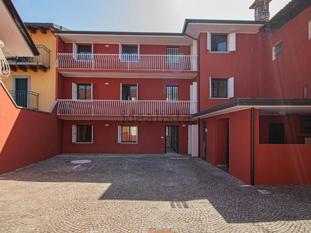 Appartamento in vendita di 91 m² in Via L. Miani, 8