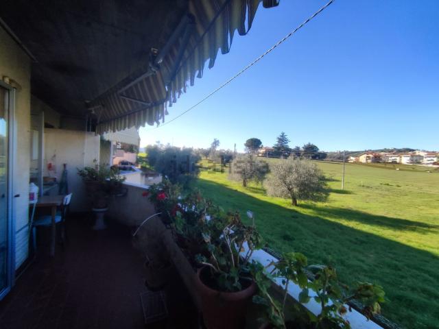 Appartamento in vendita di 91 m² in Via Liri, 90