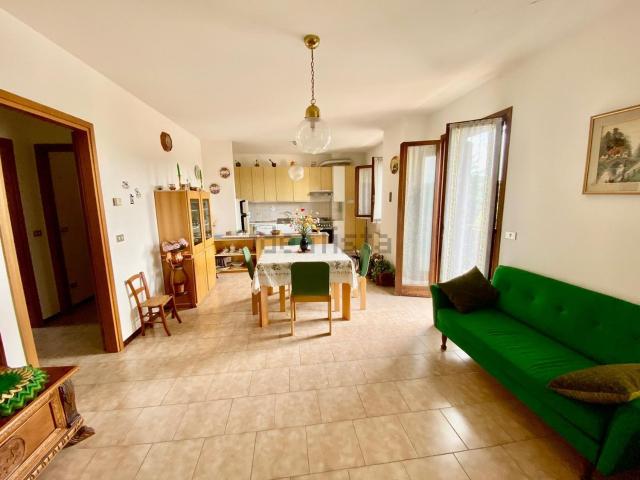 Appartamento in vendita di 91 m² in Via Nuova al Ponte, 12