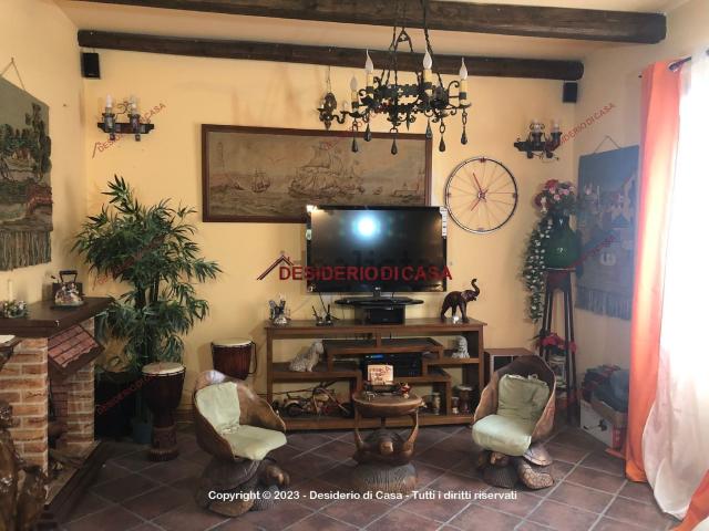 Appartamento in vendita di 91 m² in Via Piana degli Albanesi, 4