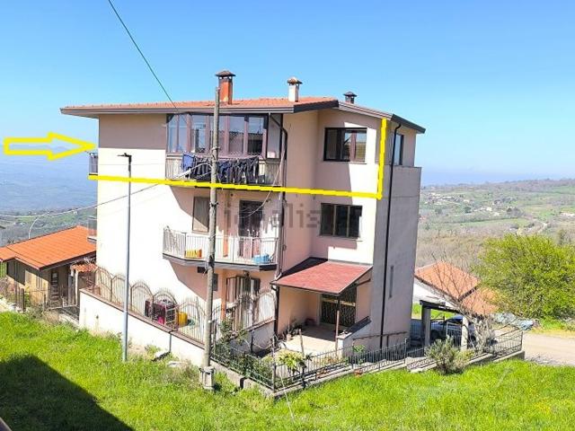 Appartamento in vendita di 91 m² in Via Quote Mercato